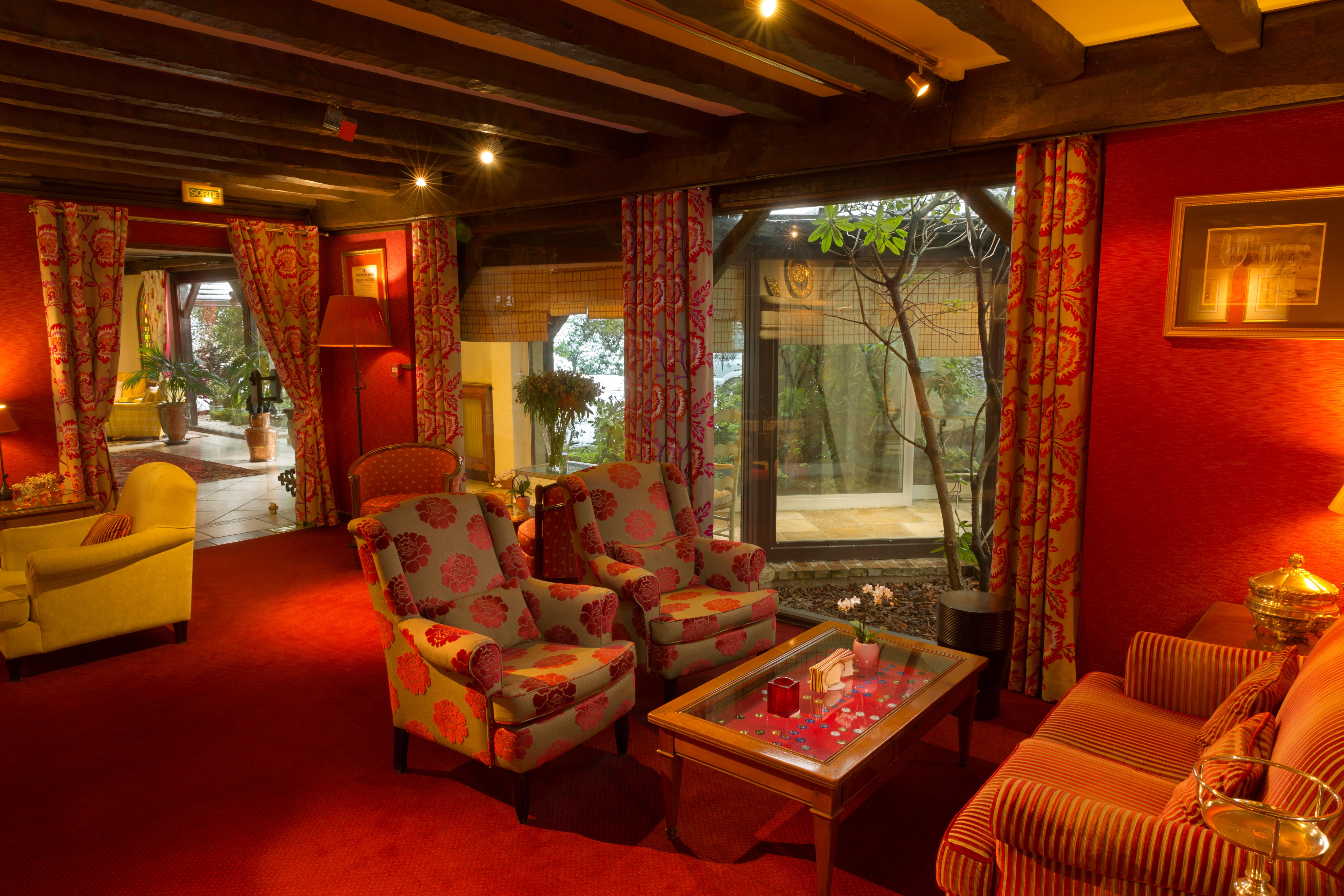 Hostellerie Briqueterie & Spa Champagne 비나이 외부 사진 The lobby of the hotel
