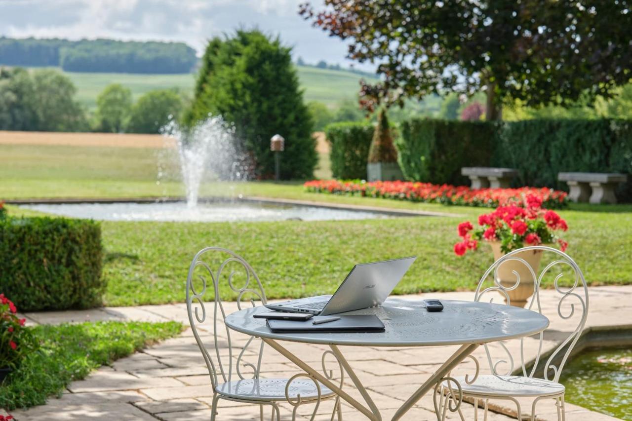 Hostellerie Briqueterie & Spa Champagne 비나이 외부 사진 The garden of the Château de Chaumont