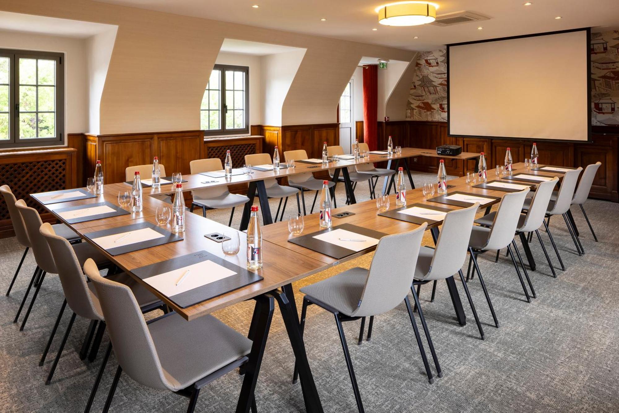 Hostellerie Briqueterie & Spa Champagne 비나이 외부 사진 The meeting room